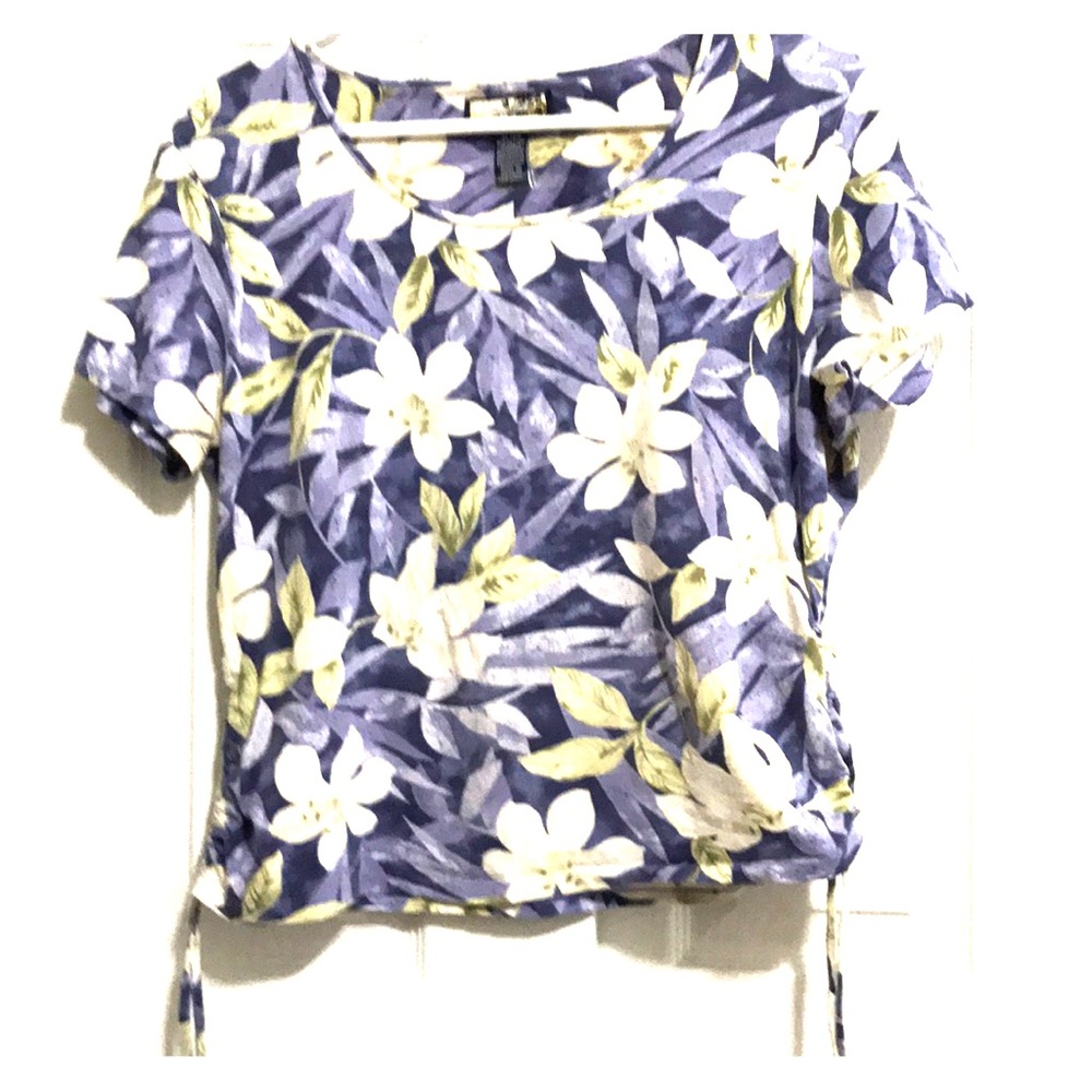 Floral print T shirt with draw strings on sides.